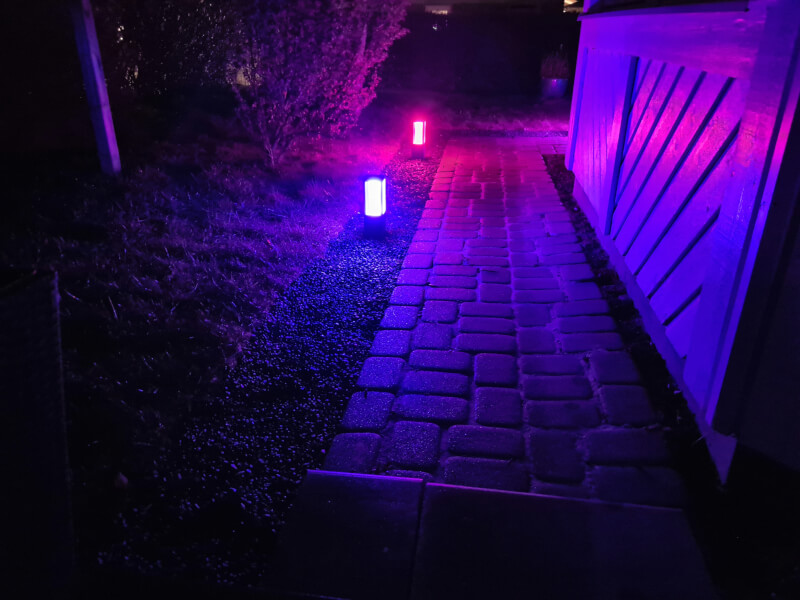 philips light sensor lightstrip mount piedestal outdoor impress low wall hue.jpg